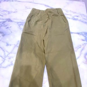 Zara High Wasted Wide Legged Pants